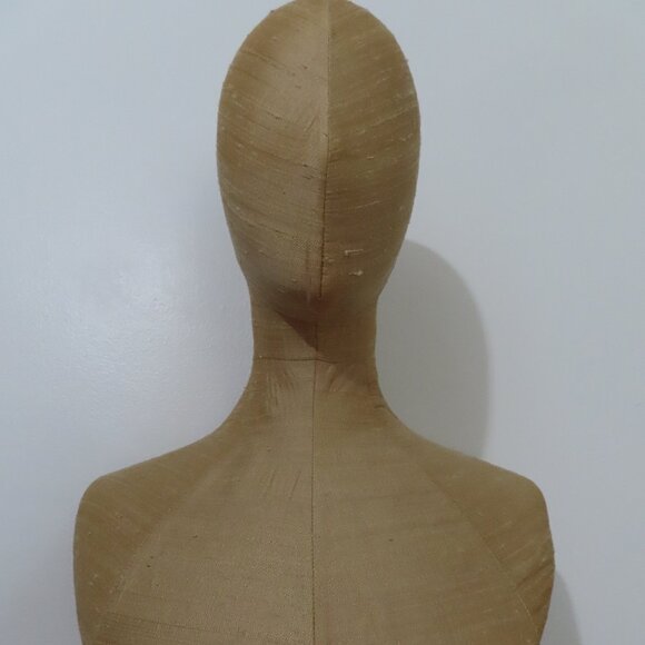 Mannequin Display Head for Jewellery - Picture 3 of 13